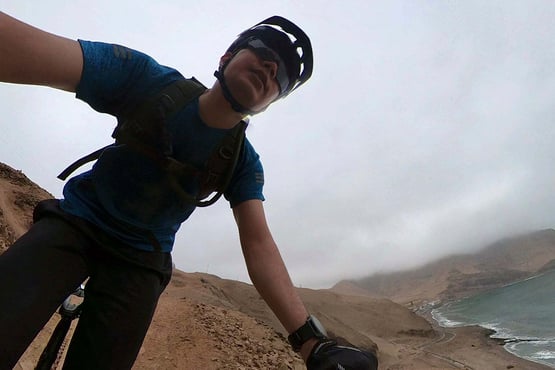 Cirel Ramos en bicicleta